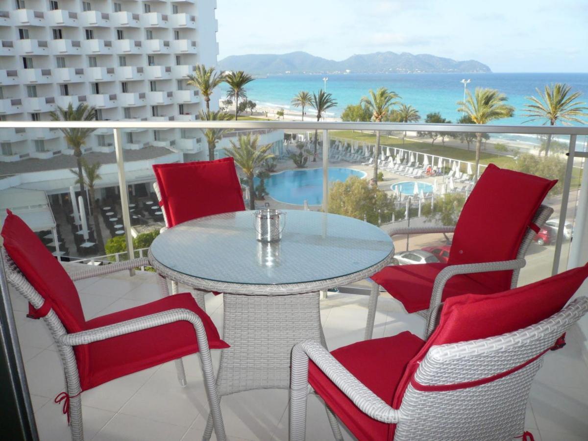 Modern Apartment With Stunning Sea View Cala Millor  Buitenkant foto